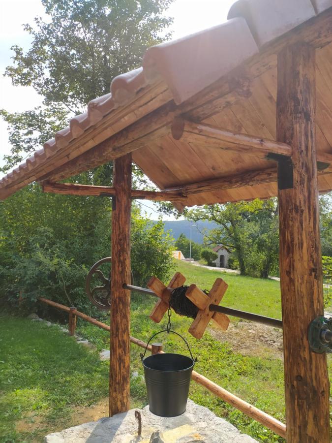 Vakantiehuis Brunarica Biopark -log House Biopark *